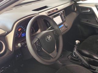 Toyota RAV4 2015