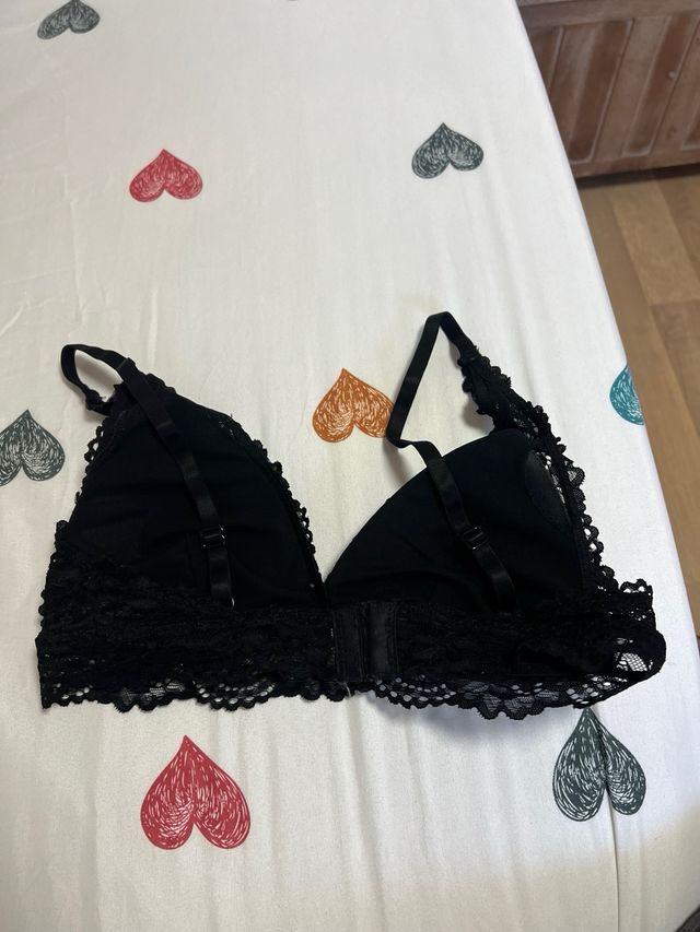 Sujetador de encaje negro