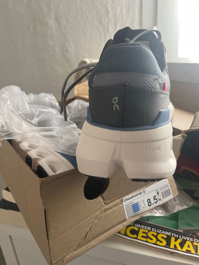 Zapatillas On Running Cloudrunner 2 Talla 42