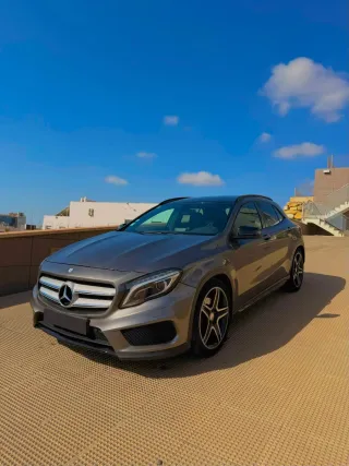 Mercedes-Benz GLA 2014