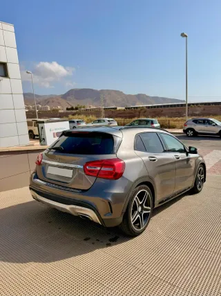 Mercedes-Benz GLA 2014