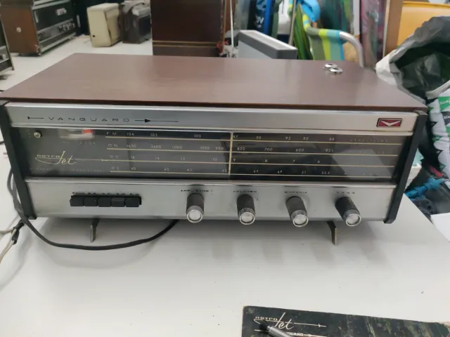 Radio Vanguard Astrojet Vintage