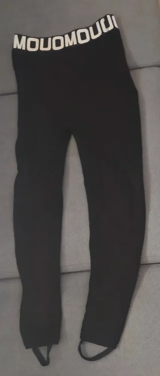 Leggings Under Armour negros invierno.