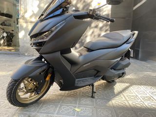 Zontes D 125 Scooter Negra