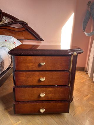 Conjunto Mesitas y Cómoda Madera y Metal