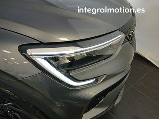 Renault Arkana Esprit Alpine E-TECH full hybrid 105kW