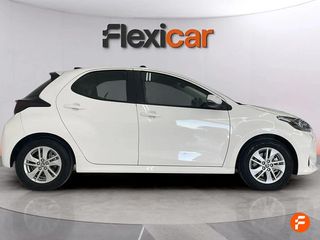 Toyota Yaris 1.5 120H Business Plus