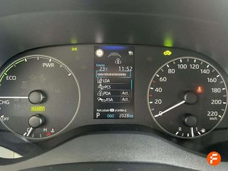 Toyota Yaris 1.5 120H Business Plus