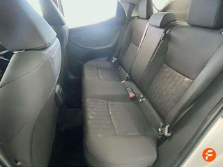 Toyota Yaris 1.5 120H Business Plus