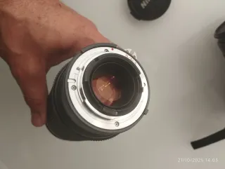 Cámara Analógica Nikon F70 Negra