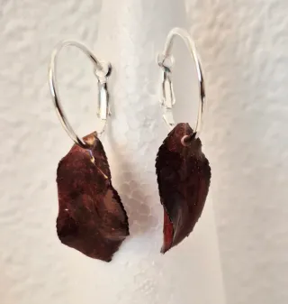 Pendientes hoja marrón y plata
