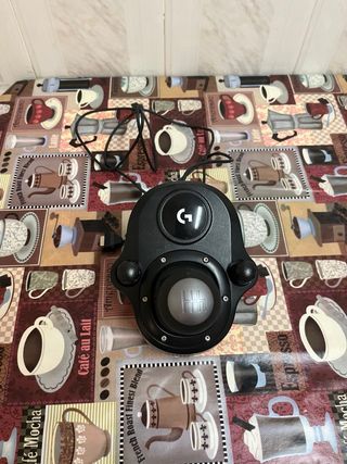 Volante Logitech G29 + Pedalera y Cambios