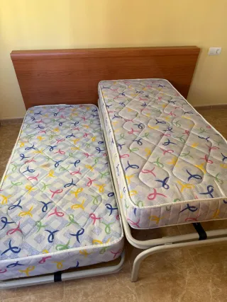 Cama nido con colchones