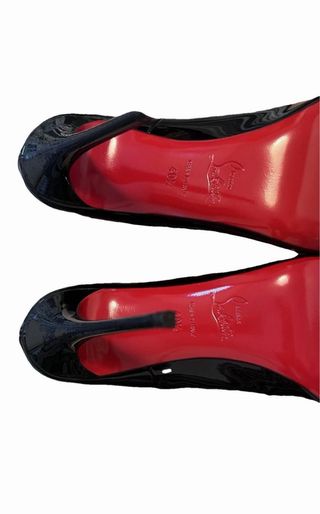 Christian Louboutin Talla 40.5