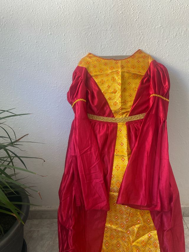 Disfraz Princesa Medieval Rojo y Dorado