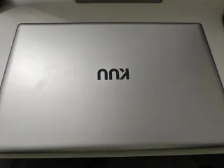 Portátil KUU 15 pulgadas