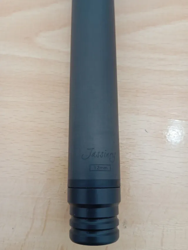 Flecha de billar tres bandas en carbono