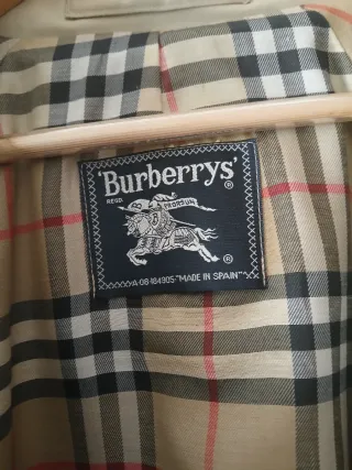 Gabardina Burberry Beige Clásica