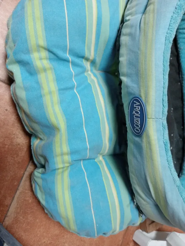 Cama para mascotas pequeña