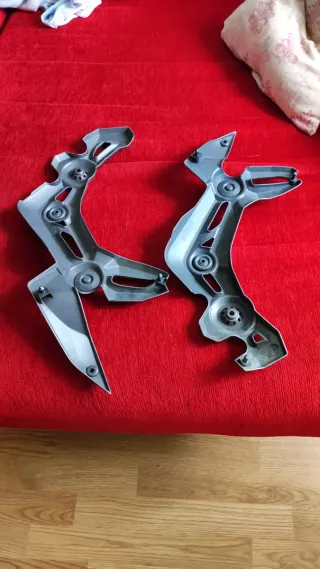 Marco Embellecedor Carenado Lateral Kawasaki Z900