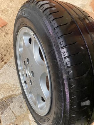 Llanta Mercedes W202 W124