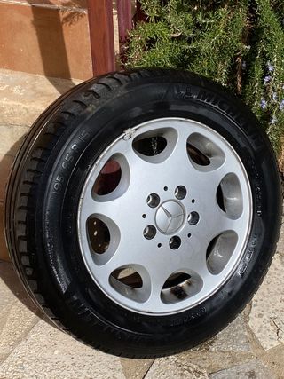 Llanta Mercedes W202 W124