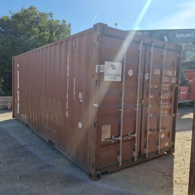 Contenedor Marítimo 20 pies (6x2.40)