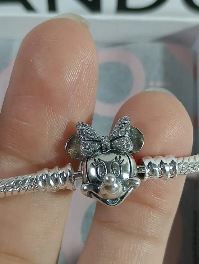 Pulsera Pandora Plata . 17 cm