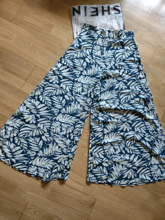 Pantalón palazzo estampado Shein
