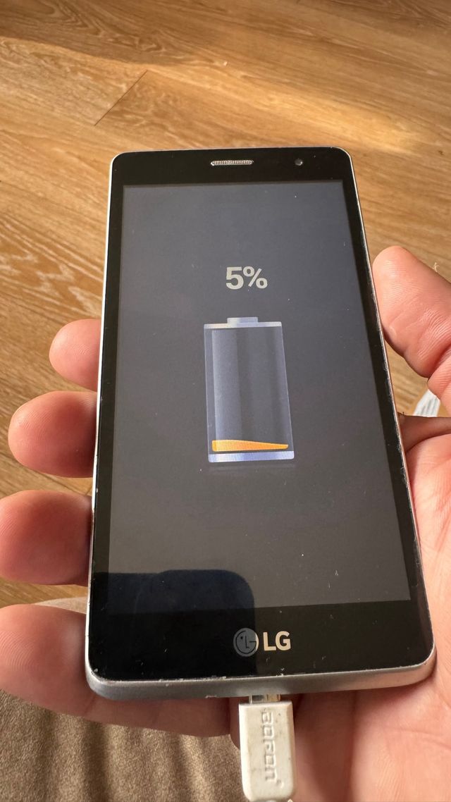 Telefono cellulare LG X150 Silver