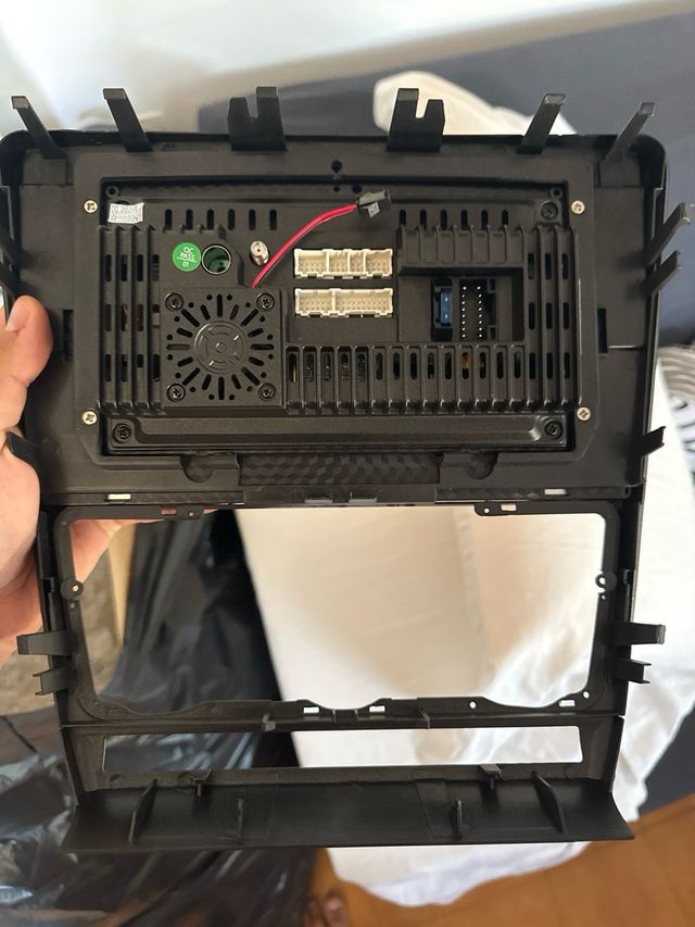 NUEVA Radio Android CarPlay Coche + Cámara Skoda