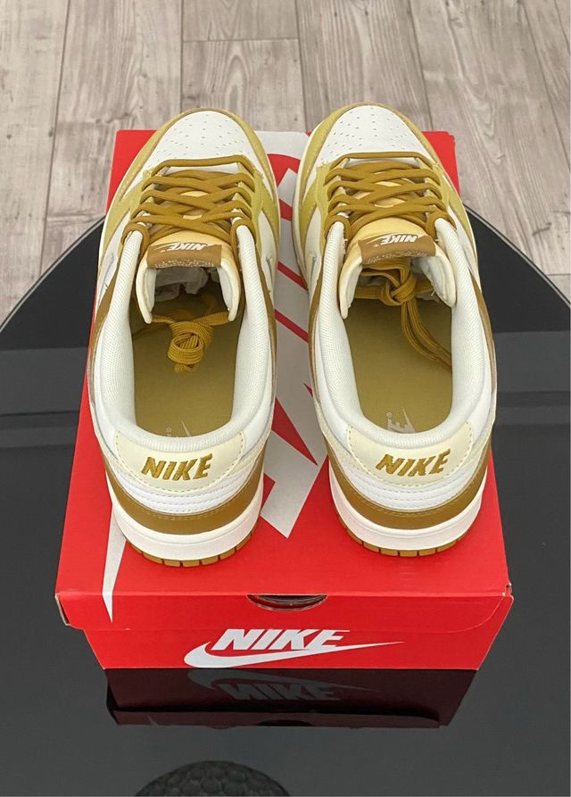 Nike Dunk Low Retro - Bianco e giallo