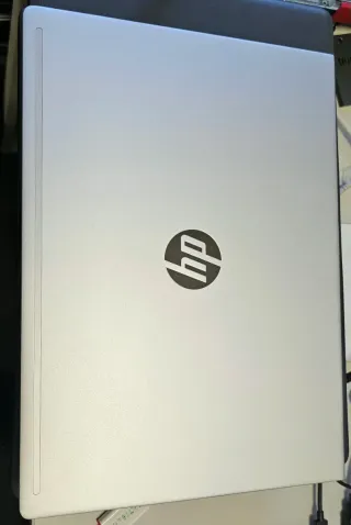 HP Probook 440 G6 Plata y Negro