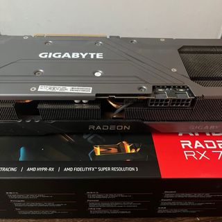 AMD Radeon RX 7600 XT 16GB Tarjeta Gráfica