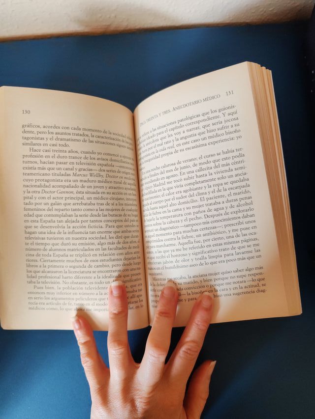 Diga Treinta y Tres: Anecdotario Medico (Spanis...