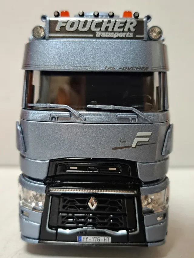 TEKNO Renault T High 1/50