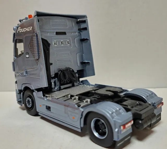 TEKNO Renault T High 1/50