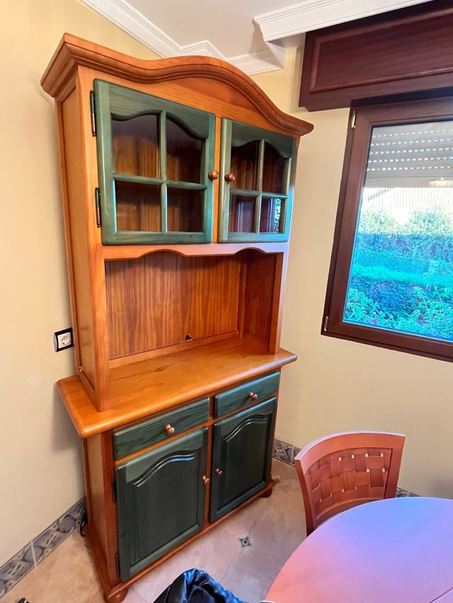 Mueble de madera y cristal para TV o almacenamient