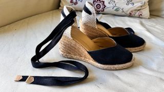 Cuñas Mango Negras Talla 38