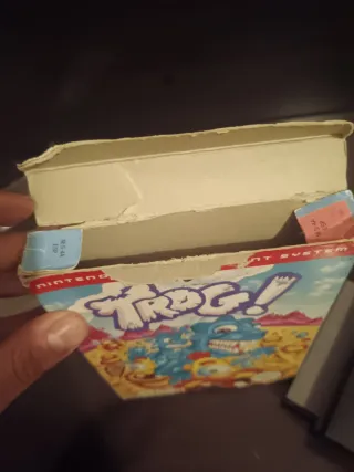 Trog! NES (Nintendo Entertainment System) Spaco