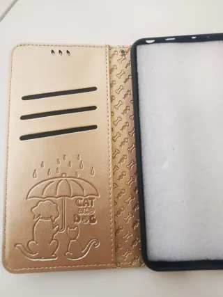 Funda Xiaomi Redmi note 14 4G. Color oro.