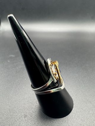 011-01-00403 ANILLO BICOLOR CIRCONITAS ORO 18K