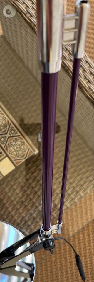 Lámpara de escritorio moderna