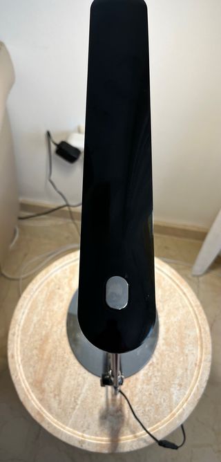 Lámpara de escritorio moderna