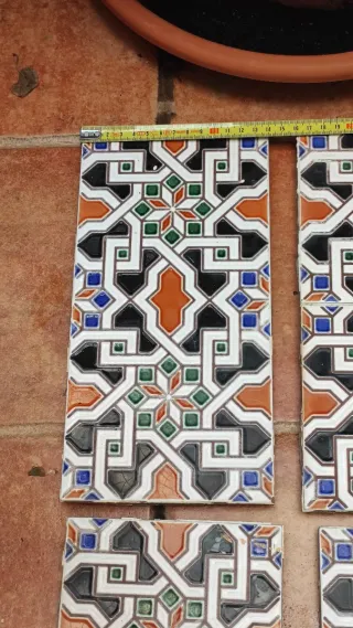 Azulejos Andaluces Relieve Usados