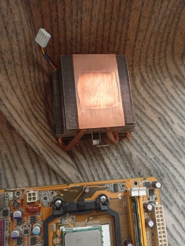 Placa Base ASUS + Procesador AMD Athlon 64 x2