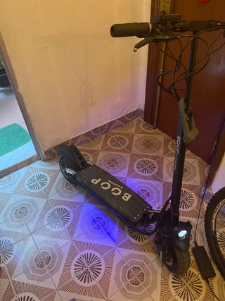 Patinete Eléctrico BOOP 40km Autonomía
