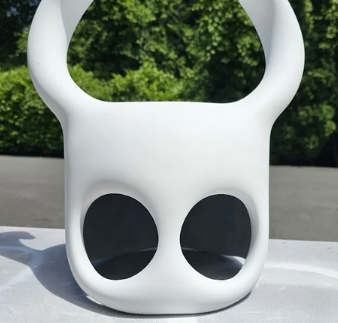 Casco Hollow Knight - El Caballero