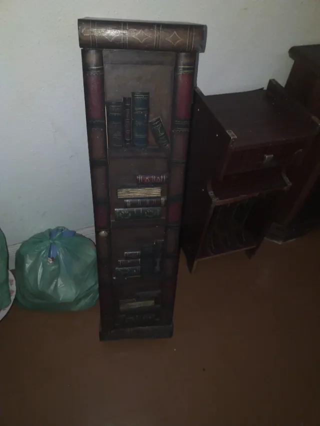 Estantería estilo libro