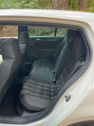 Volkswagen Golf 2012